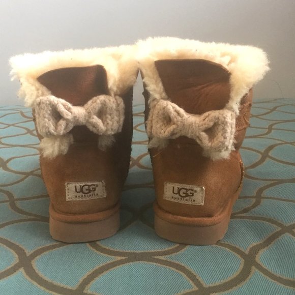 UGG Mini Bailey Knit Bow Boots SOLD📌 - Picture 3 of 13